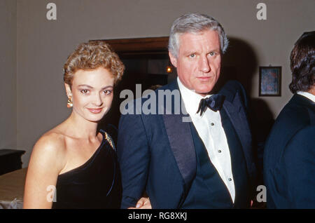 Friedrich Christian Mick Flick mit Ehefrau Maya Gräfin von Schönburg Glauchau, Ca. 1986. Friedrich Christian Flick Mick mit seiner Frau Maya Gräfin von schoenburg Glauchau, Ca. 1986. Stockfoto