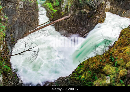 Wasserfall, Engländer River Falls Provincial Park, Vancouver, British Columbia, Kanada Stockfoto