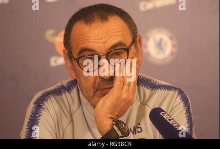 Chelsea Manager Maurizio Sarri hält eine Pressekonferenz vor dem Spiel gegen Crystal Palace. Mit: Maurizio Sarri Wo: Cobham, Großbritannien Wann: 28 Dec 2018 Credit: WENN.com Stockfoto
