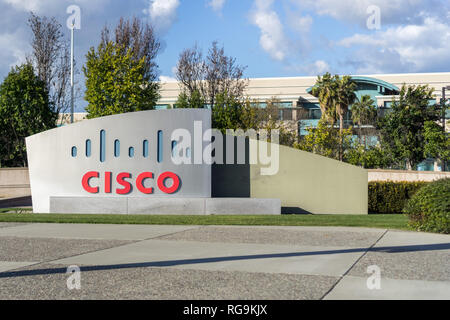 Februar 19, 2018 San Jose/CA/USA - CISCO Zeichen vor der Hauptsitz im Silicon Valley, San Francisco Bay Area. Stockfoto