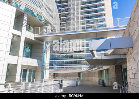 Februar 21, 2018 San Jose/CA/USA - architektonisches Detail der Stadt Halle Komplex in der Innenstadt von San Jose, Silicon Valley Stockfoto