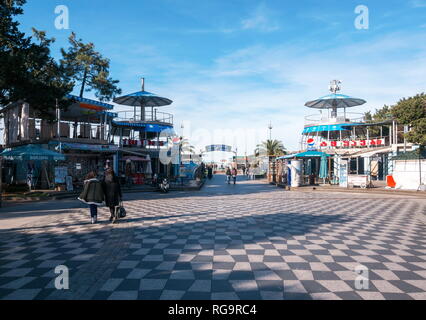 BATUMI, Georgien - Januar 11, 2019: Reisen in schöne moderne Batumi. Batumi Boulevard. Georgien Stockfoto