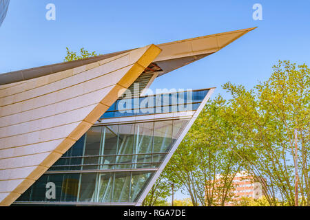 Moderne Telekommunikation Hochhauses in Montevideo, das höchste Hochhaus Gebäude in Uruguay. Stockfoto