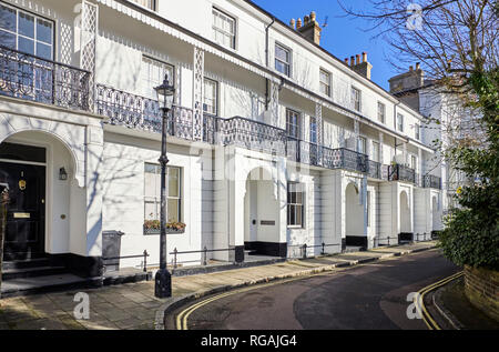 Späten georgianischen Häuser in Sussex Terrasse, Southsea, Portsmouth Stockfoto