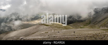 Russland, Kaukasus, Bergsteiger Wandern im oberen Baksan Tal Stockfoto