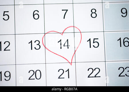 Nahaufnahme des 14. Februar Datum im Kalender Stockfoto