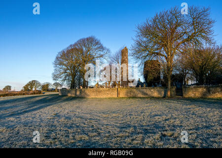 Winter Szene in Monasterboice, County Louth, Irland Stockfoto