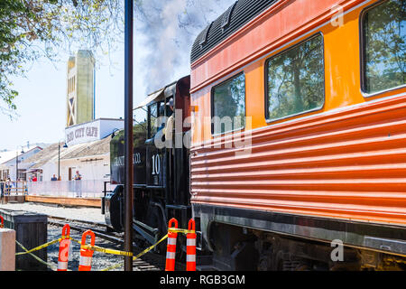 April 14, 2018 in Sacramento/CA/USA - Sacramento Southern Railroad Ausflug mit dem Zug durch die Eisenbahn Museum angeboten Stockfoto