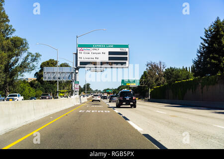 Juni 23, 2018 Dublin/CA/USA - Reisen auf die Express Lane (offen für alle) im Osten der Bucht von San Francisco Stockfoto