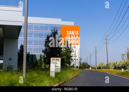 Juli 31, 2018 Santa Clara/CA/USA - Die neue Santa Clara Square office Gebäude entlang der Bayshore Freeway in Silicon Valley, South San Francisco b Stockfoto