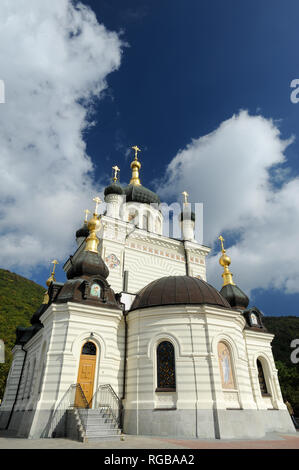 Byzantinische Revival Hramy Voskreseniya Hristova (Kirche der Auferstehung Christi) in Foros, Krim, Ukraine. Oktober 2008, errichtet im Jahre 1892 Design Stockfoto