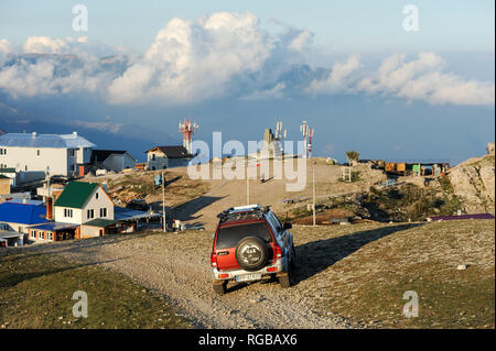 Die Krimberge in Okhotnyche, Krim, Ukraine. Oktober 2008, die höchstgelegene Siedlung auf der Krim, auf einer Höhe von 1160 Meter © wojciech Stockfoto