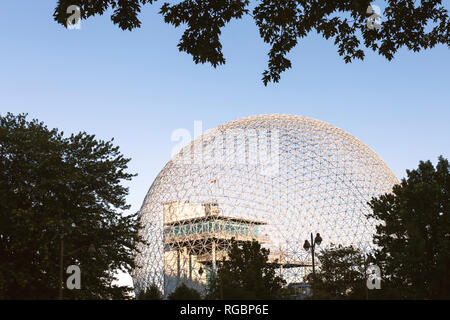 Montreal, Quebec, Kanada, 22. Juni 2018: Die biosphäre (Französisch: "La Biosphère de Montréal") ist ein Museum, das der Umwelt gewidmet und es' wird entfernt Stockfoto