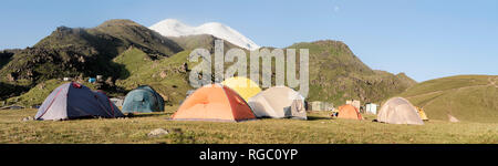 Russland, Obere Baksan Valley, Kaukasus Elbrus Basislager Stockfoto