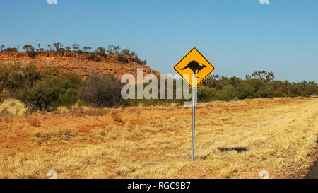 Schuss ein Känguru Schild im Northern Territory von Australien Stockfoto