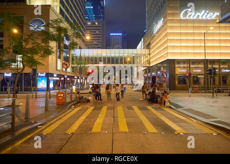 HONG KONG - Oktober 25, 2015: Hong Kong urbane Landschaft in der Nacht. Stockfoto