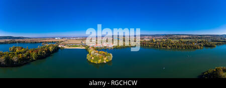 Deutschland, Unterfranken, Miltenberg, Niedernberger Seenplatte, Niedernberg, Meer Hotel Stockfoto