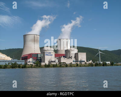 Die cruas Meysse Kernkraftwerk in der Ardèche in Frankreich Stockfoto