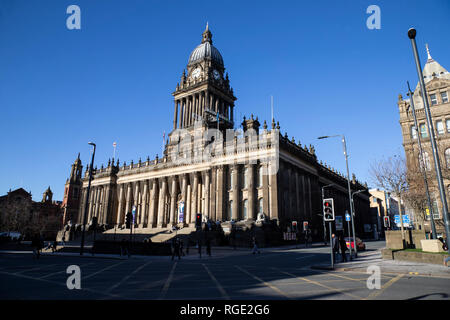 Leeds Rathaus auf dem Headrow in Leeds City Centre abgeschlossen im Jahr 1858 und einer der größten Rathäuser in Großbritannien. Stockfoto