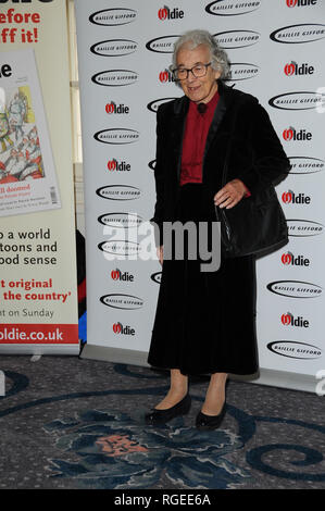 London, Großbritannien. 29 Jan, 2019. Judith Kerr kommen für die Oldie Auszeichnungen bei den Simpsons, auf der Faser in London. Credit: Terry Scott/SOPA Images/ZUMA Draht/Alamy leben Nachrichten Stockfoto