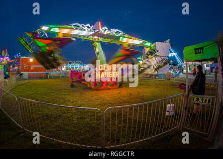 Nacht am Manatee County Fair am Manatee County Fairgrounds in Palmetto Florida Stockfoto