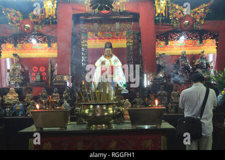 Kwun Yum-Tempel aus dem 19. Jahrhundert Tin Hau (Göttin des Meeres) Tempel Komplex, Yau Ma Tei, Kowloon, Hong Kong, China, Asien Stockfoto