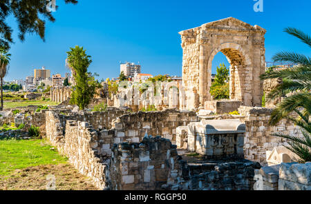 Hadriansbogen am Al-Bass Reifen Nekropole im Libanon Stockfoto