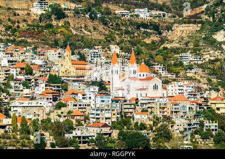 Mar Saba Kathedrale und Unserer Lieben Frau von diman Kirche in Bsharri, Libanon Stockfoto