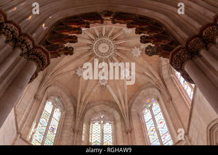 Vault, Arch und Kuppel der Das Quadrat Gründer Kapelle, das Kloster von Batalha, Batalha, Portugal Stockfoto