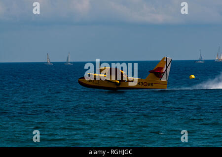 Hidroavión, Wasserflugzeug, Canadair CL-215T Stockfoto