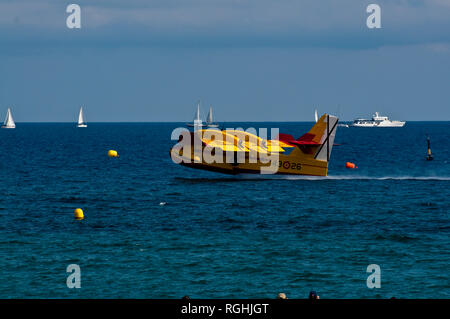 Hidroavión, Wasserflugzeug, Canadair CL-215T Stockfoto