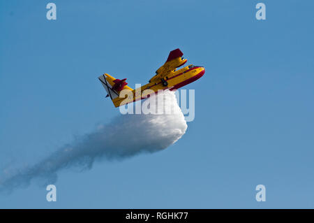 Hidroavión, Wasserflugzeug, Canadair CL-215T Stockfoto
