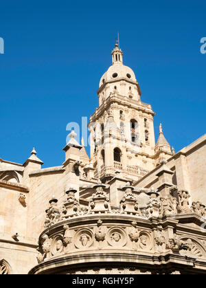 Glockenturm und architektonischen Details der Kathedrale von Murcia, Spanien, Europa Stockfoto