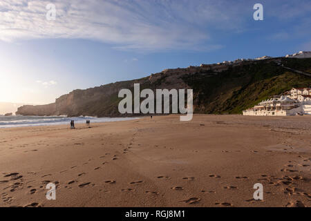 Nazare Blick von Nazare Strand, Praia da Nazaré, Portugal Stockfoto