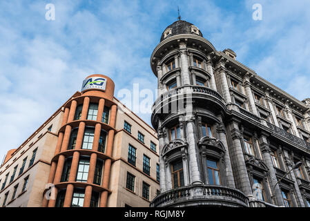 Brüssel, Belgien - 01. 18. 2019: Fassade des Bürogebäudes der AG Insurance Company Stockfoto