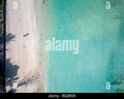 Indonesien, Sumbawa, West Sumbawa, Luftaufnahme von Jelengah Strand Stockfoto