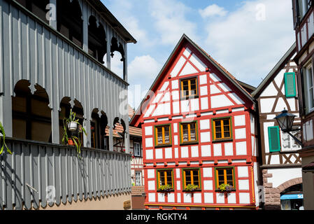 Fachwerkhäuser in der Altstadt von Schiltach, Schwarzwald, Deutschland, Architektur mit Holz- Galerie Stockfoto