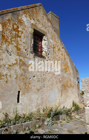 Bullet Löcher in der Wand, Fort National von Vauban in Dinard, Bretagne, Bretagne, Ille-et-Vilaine, Frankreich, Europa Stockfoto