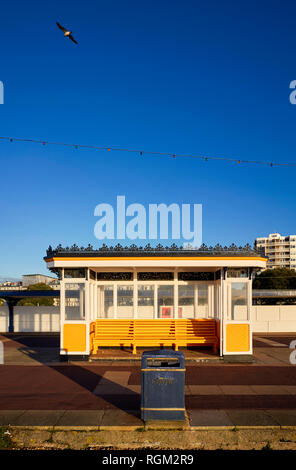 Meer Tierheim in Southsea, Portsmouth früh an einem Wintermorgen Stockfoto