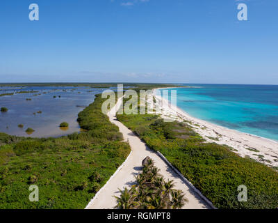 Blick auf das Meer und die Lagune Stockfoto