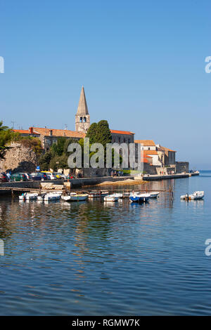 Kroatien, Istrien, Porec, Altstadt, Euphrasius Basilika, Promenade Stockfoto