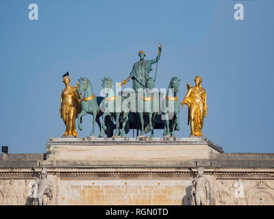 Morgen einen wunderschönen Blick auf den Arc de Triomphe du Carrousel in Paris in Paris, Frankreich Stockfoto