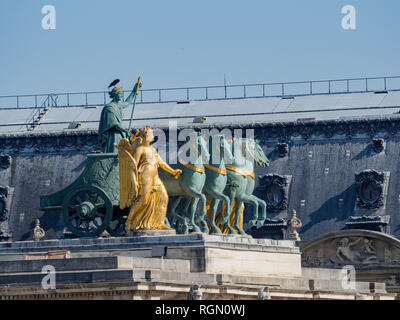 Morgen einen wunderschönen Blick auf den Arc de Triomphe du Carrousel in Paris in Paris, Frankreich Stockfoto