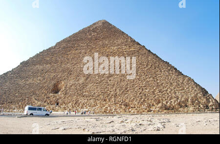 Die große Cheopspyramide in Kairo, Ägypten Stockfoto