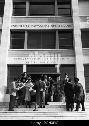 Italia, Roma, Facoltà di Medicina dell'Università Cattolica del Sacro Cuore, 1960 Stockfoto