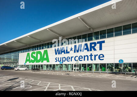 Asda Wal Mart Stores in Milton Keynes Stockfoto