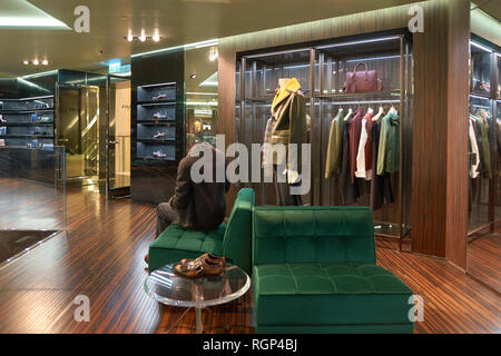 Hongkong - ca. November 2016: Prada Store in Hongkong. Stockfoto