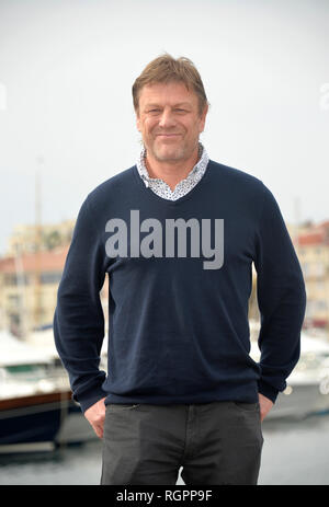 Sean Bean hier der TV-Serie Sperrstunde auf dem internationalen Markt der Kommunikation Programme (Mipcom in Cannes auf 2018/10/15 Stockfoto