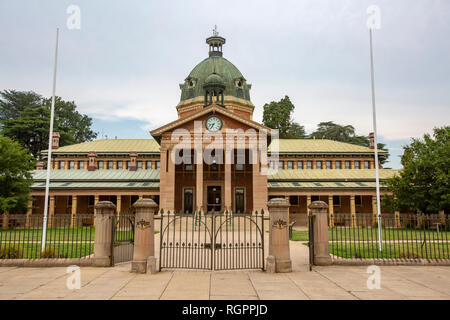 Court House im viktorianischen Gebäude in der Stadt von Bathurst, regionale New South Wales, Australien, noch eine operationelle Bezirk und lokalen Gericht Stockfoto