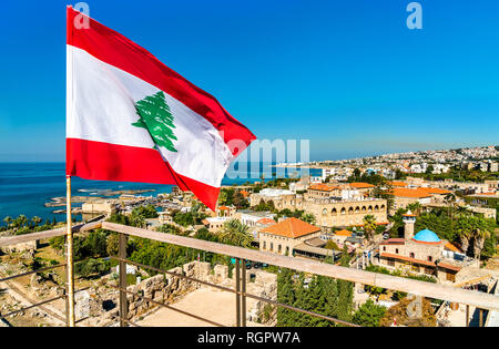 Flagge Libanon Byblos Schloss Stockfoto